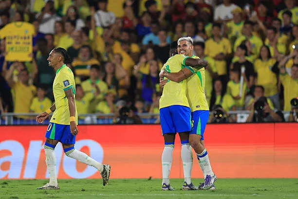 Brazil nối dài chuỗi bất bại dưới thời Ancelotti