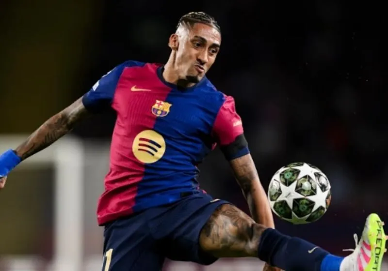 Raphinha lỡ El Clasico