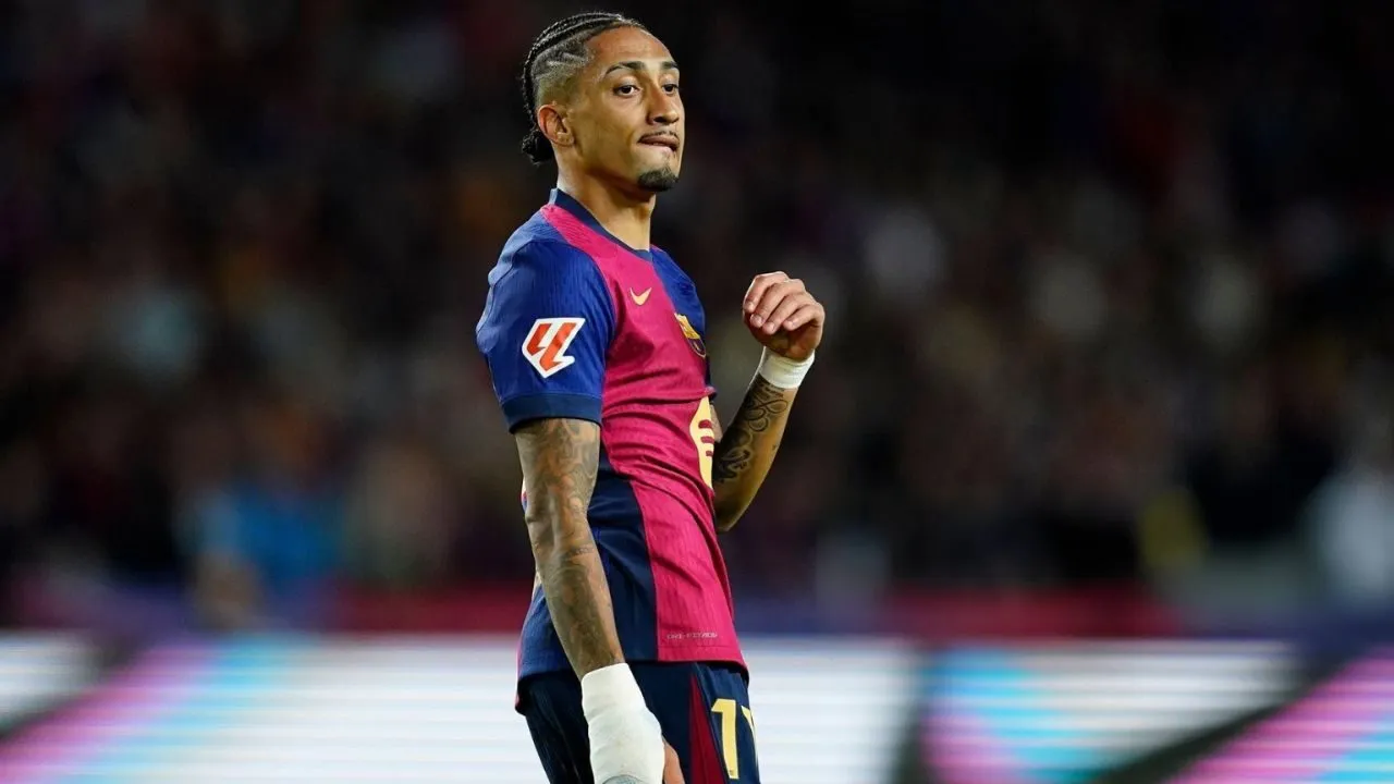Barcelona đang sụt giảm phong độ khi thiếu Raphinha
